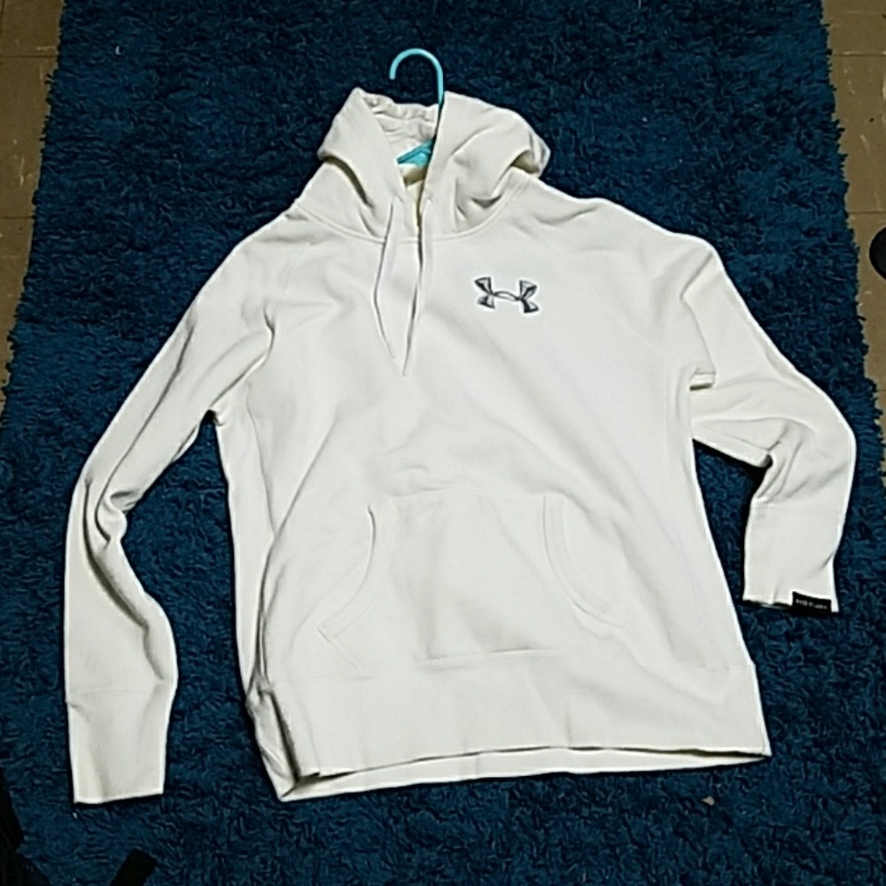 White Under Armour Sweatshirt